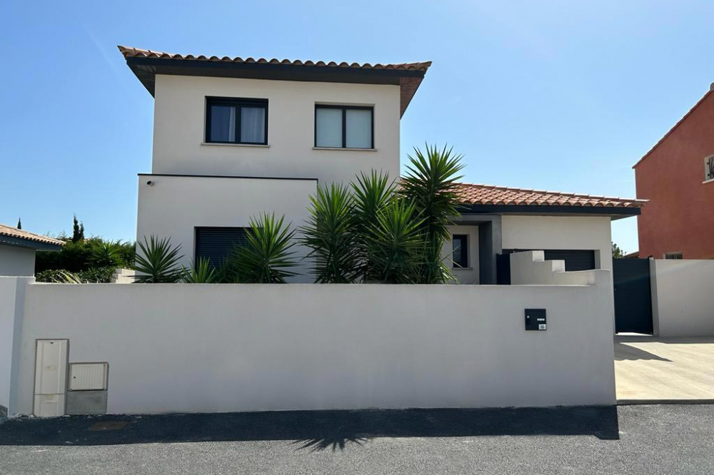 construction-villa-contemporaine-moderne-saint-feliu-davall