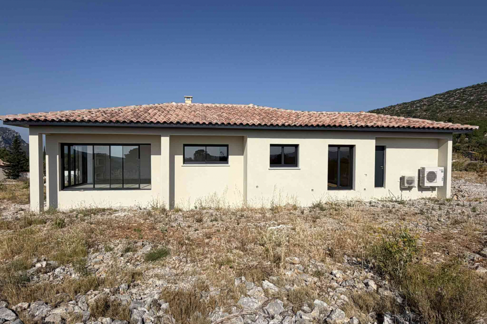 villa-arriere-contemporaine