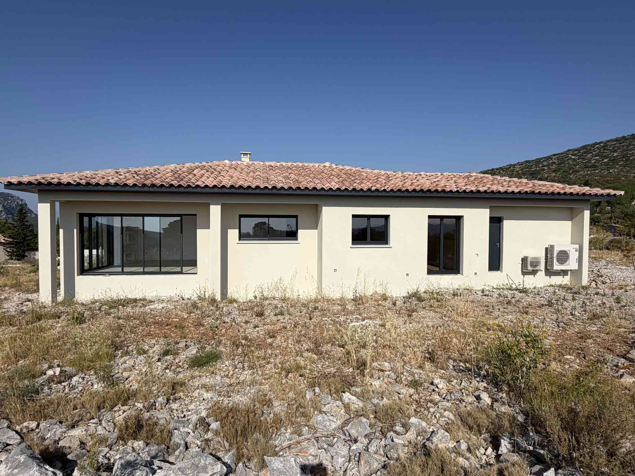 villa-arriere-contemporaine